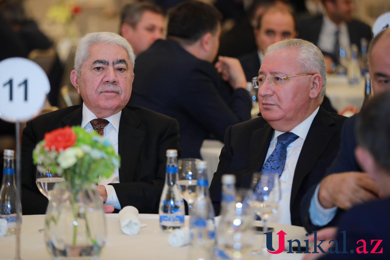 YAP Zəfər Günü ilə bağlı tədbir keçirdi - FOTOLAR (YENİLƏNİB)